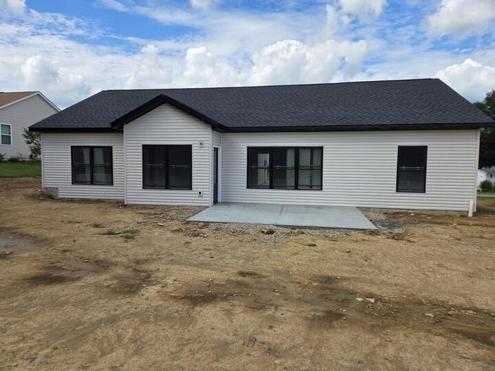 Property Photo: 209 Forest Ave OH 44822