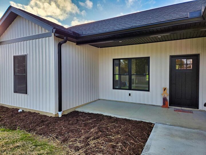 Property Photo:  209 Forest Ave  OH 44822 