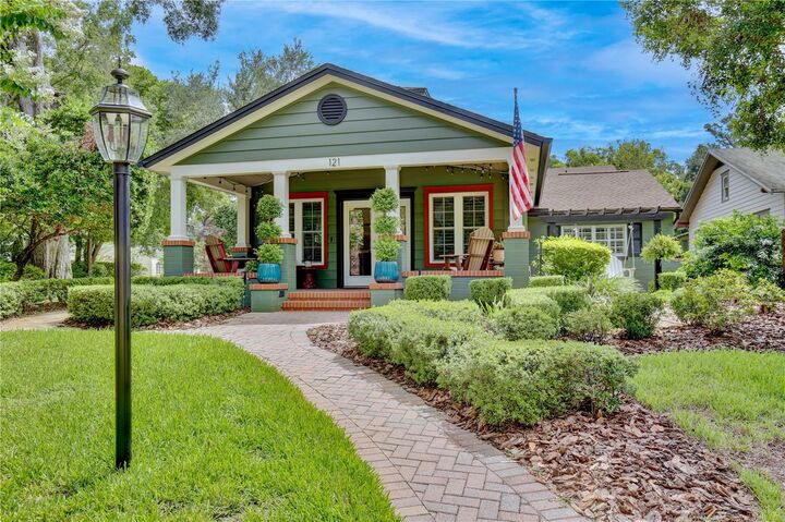 Property Photo:  121 Rosearden Drive  FL 32803 
