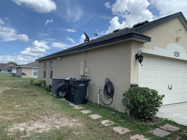 Property Photo: 1734 Minnow Court FL 34759