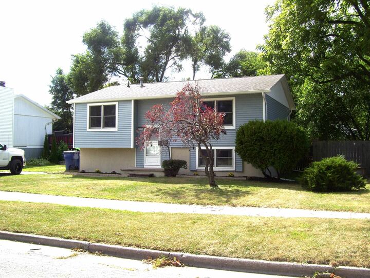 Property Photo:  1012 Taylor Street  MI 48708 