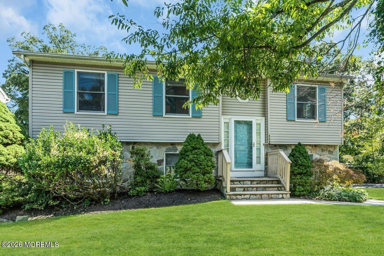 Property Photo:  118 Lakewood Road  NJ 07753 