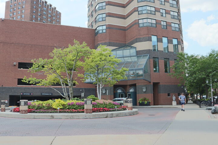 Property Photo:  3660 N Lake Shore Drive 2106  IL 60613 
