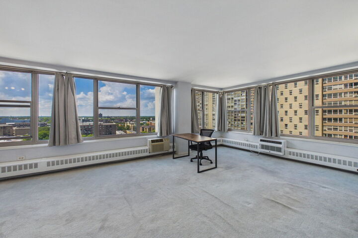 Property Photo:  3900 N Lake Shore Drive 14F  IL 60613 