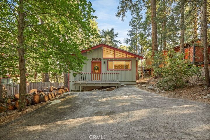 Property Photo:  1048 Mercury  CA 92325 