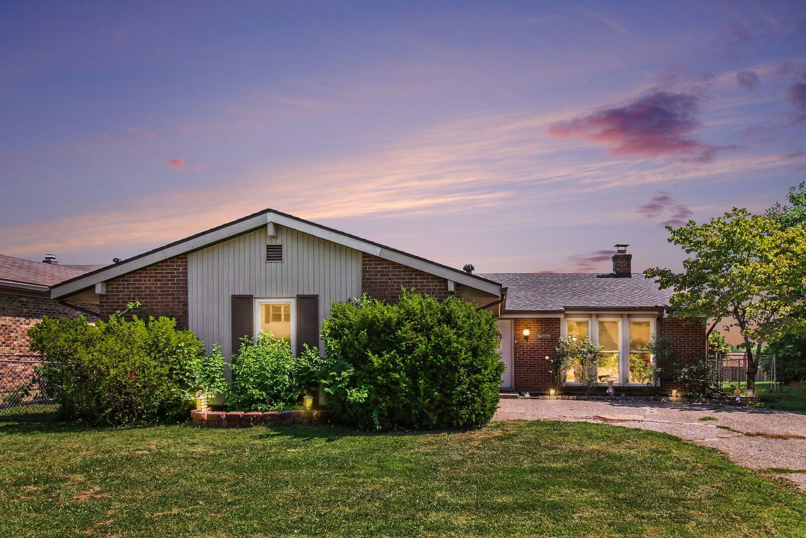 Property Photo: 205 Merravay Drive KY 41042