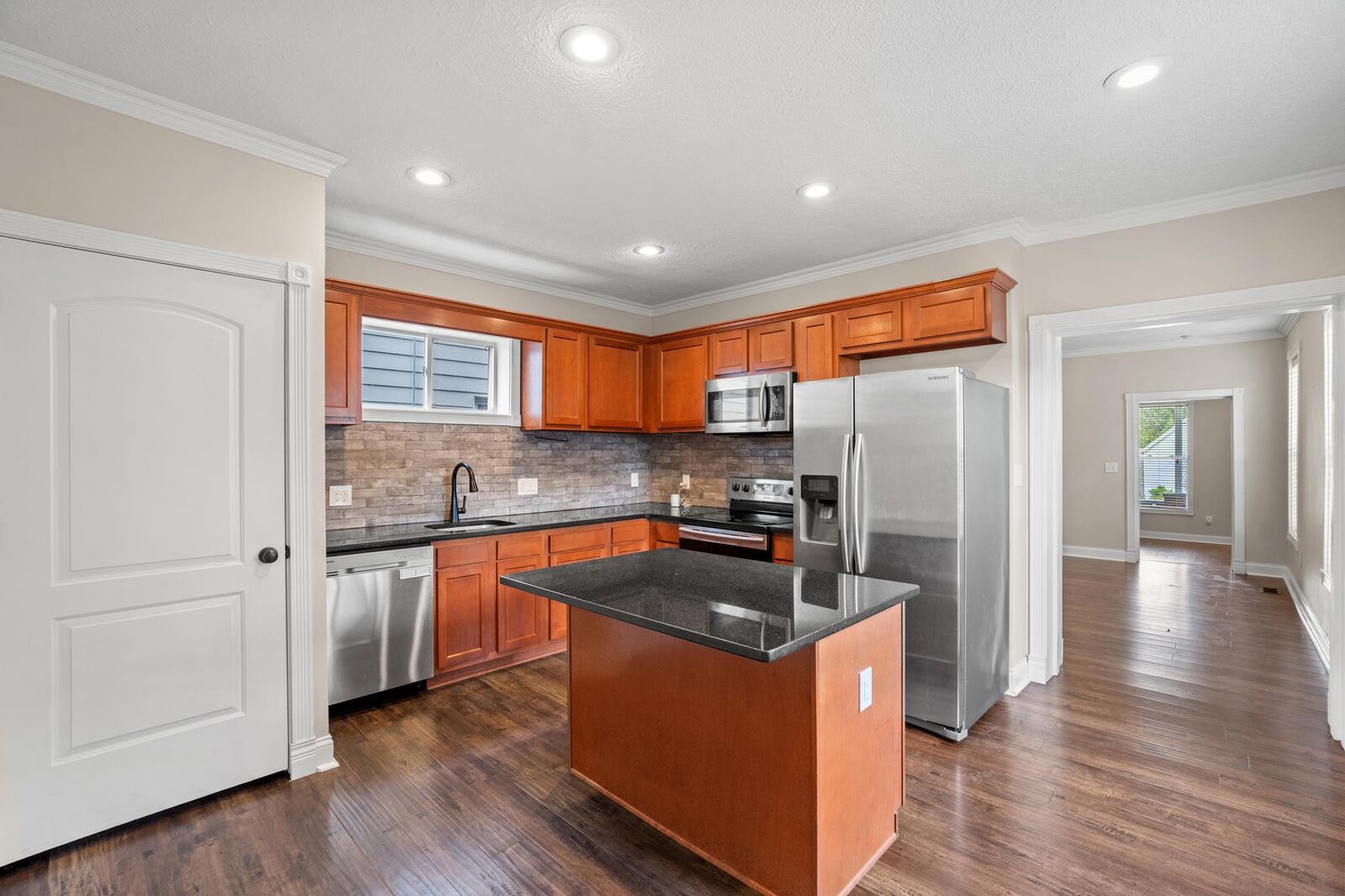 Property Photo: 332 Eden Avenue KY 41073