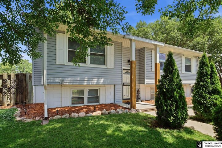 Property Photo: 2100 W Sumner Street NE 68522