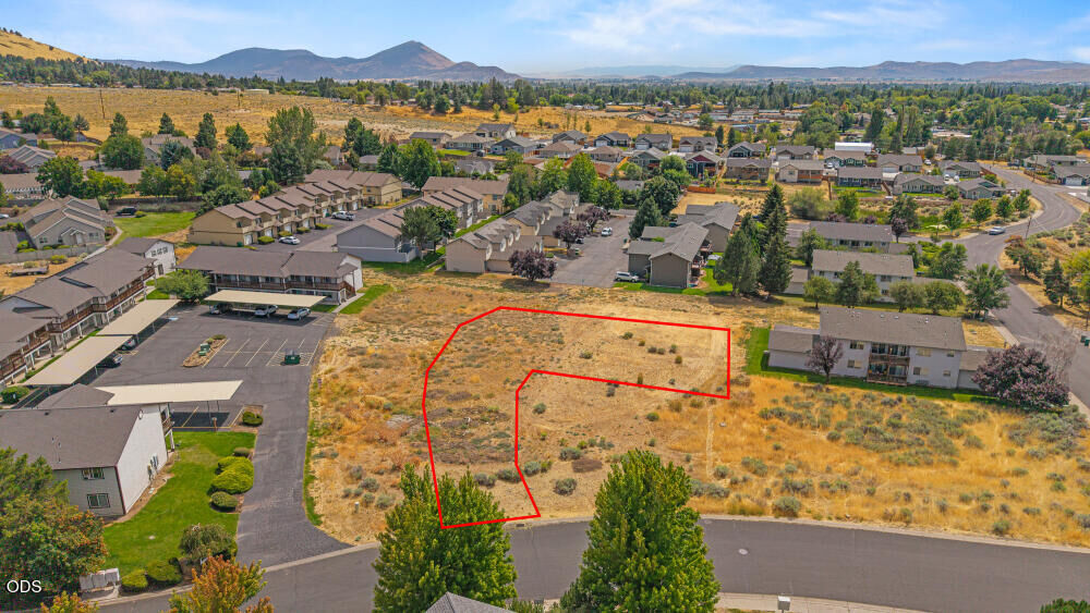 Property Photo: 0 N Hills Drive 904144 OR 97603