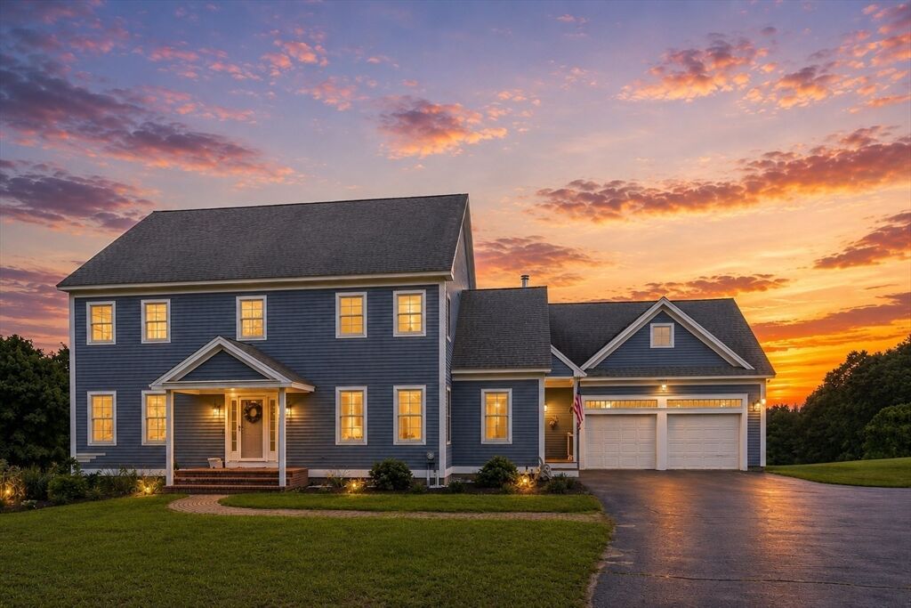 Property Photo: 370 Sunnyhill Rd MA 01462