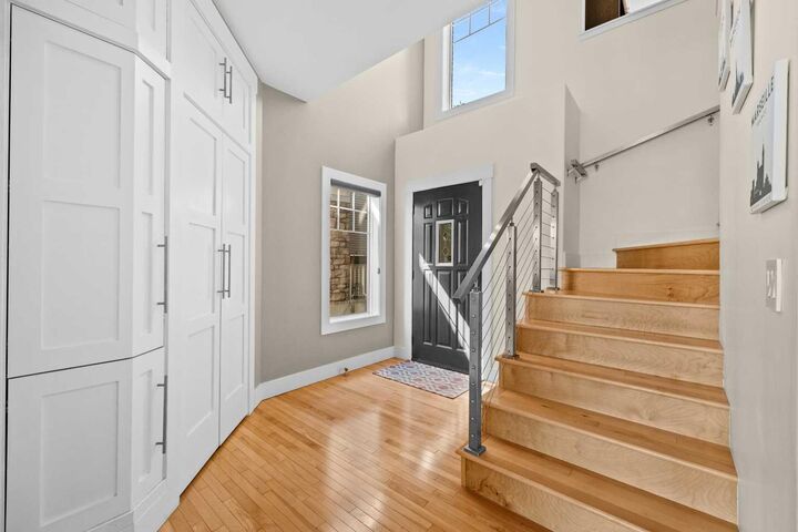 Property Photo: 122 Springborough Point SW AB T3H 5T5