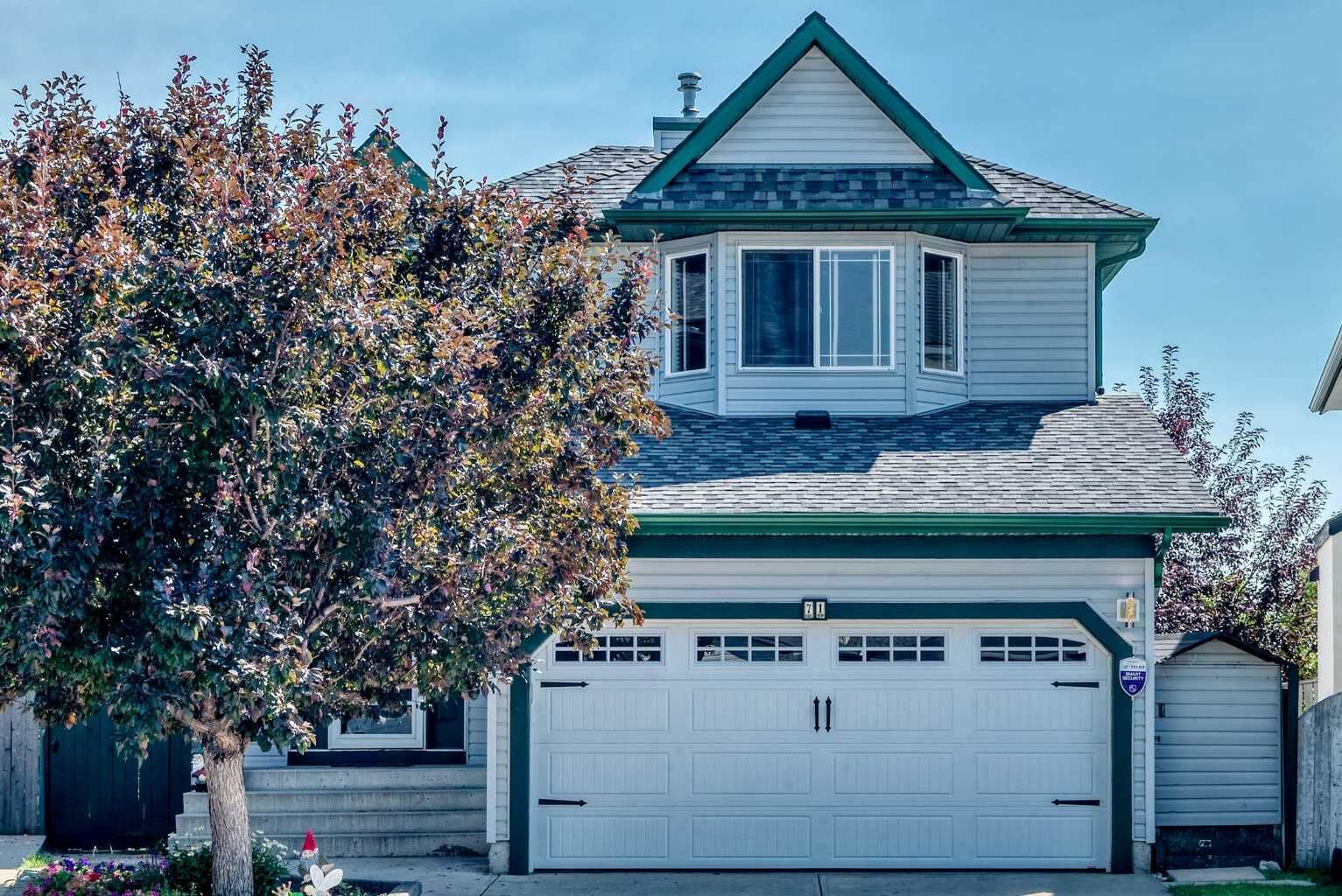 Property Photo: 71 Coverton Mews NE AB T3K 4R6