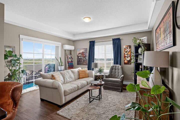 Property Photo: 755 Copperpond Boulevard SE 1409 AB T2Z 4R2