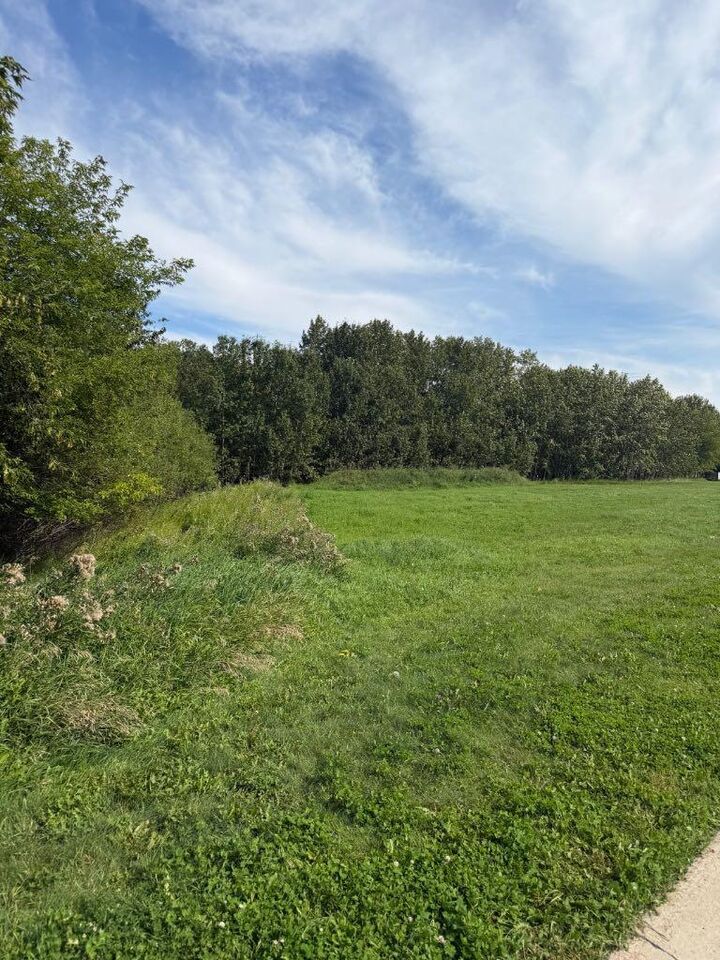 Property Photo:  9508 99 Street 303  AB T0A 2C0 