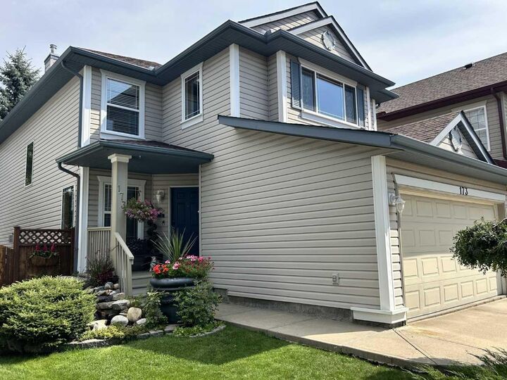 173 Cranfield Green SE — photo 1