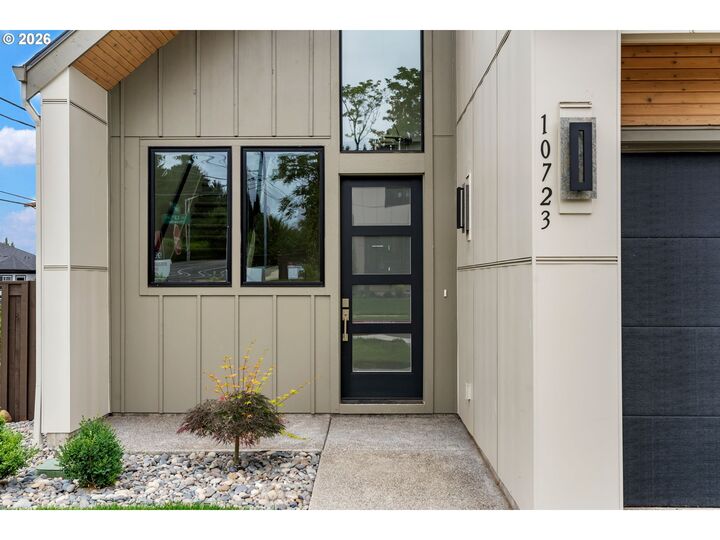 Property Photo: 10723 SE 13th Cir WA 98664