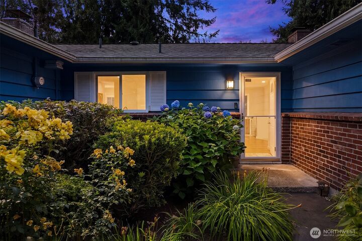 Property Photo: 16217 NE 25th Street WA 98008