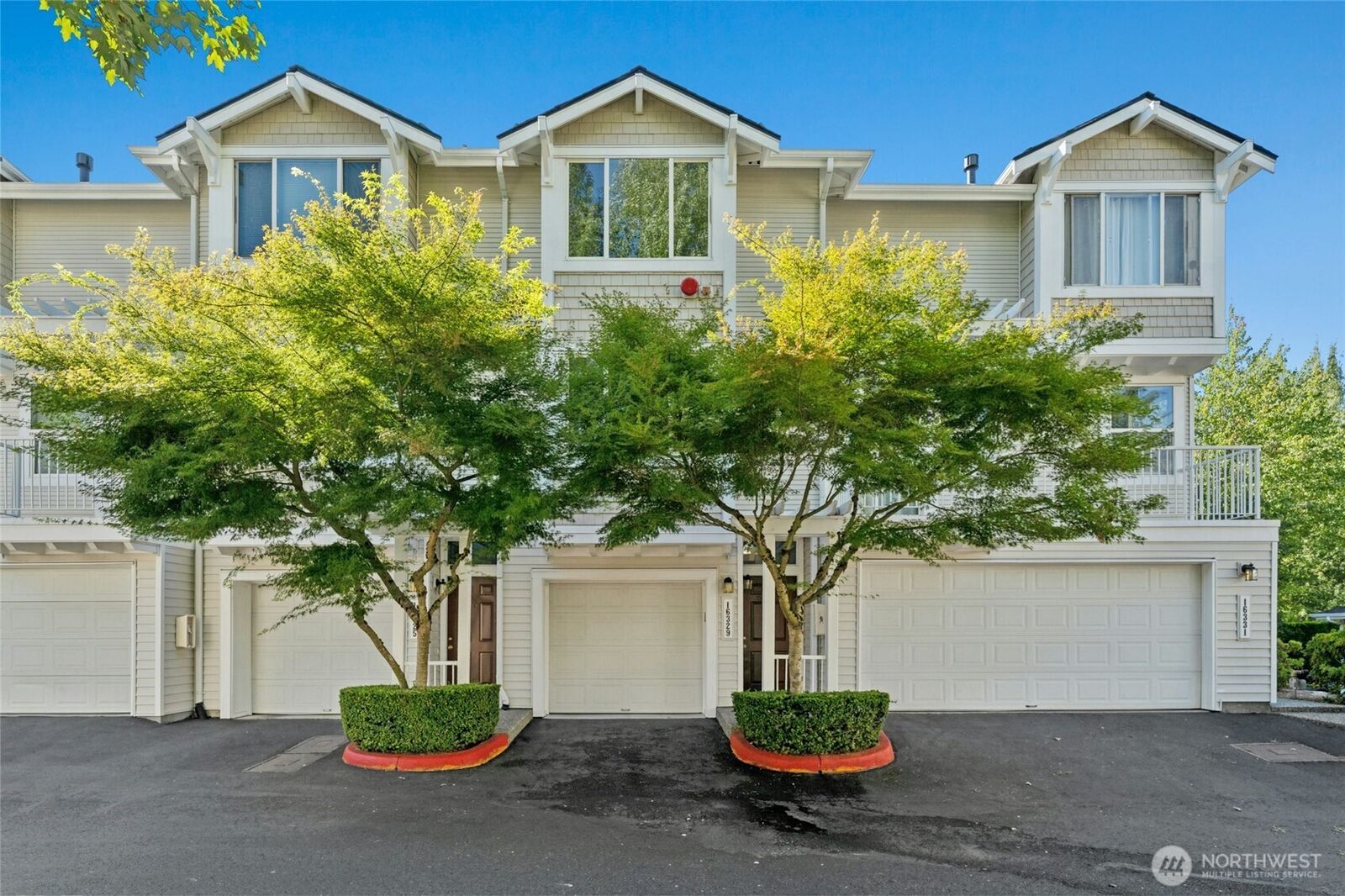 Property Photo:  16329  118th Lane NE 39-3  WA 98011 