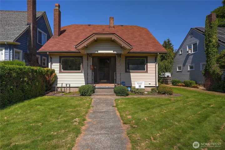 Property Photo:  3111 N 11th Street  WA 98406 