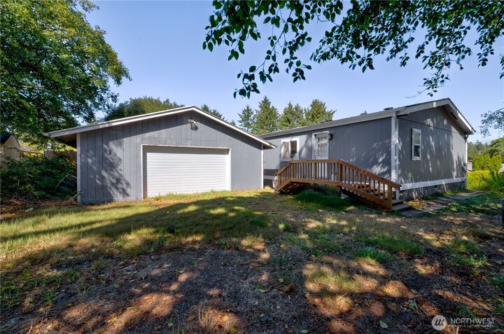 Property Photo:  24307  Birch Place  WA 98640 