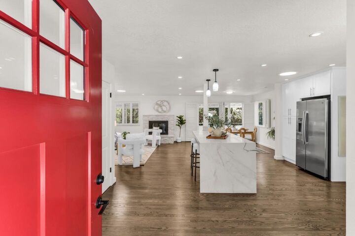 Property Photo:  388 Ashford Avenue  CA 94070 