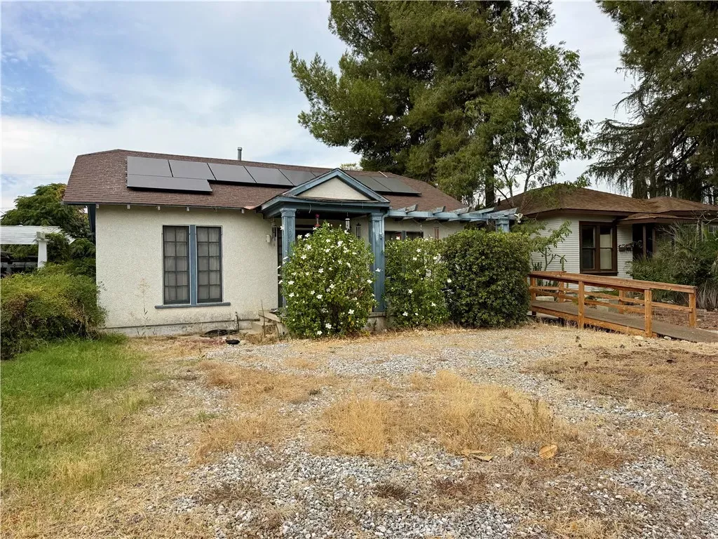 Property Photo:  819 College Avenue  CA 92374 