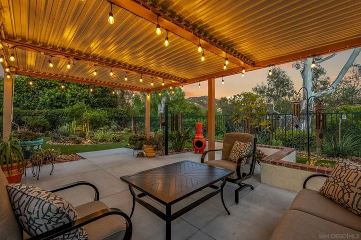 Property Photo: 15847 Avenida Lamego CA 92128