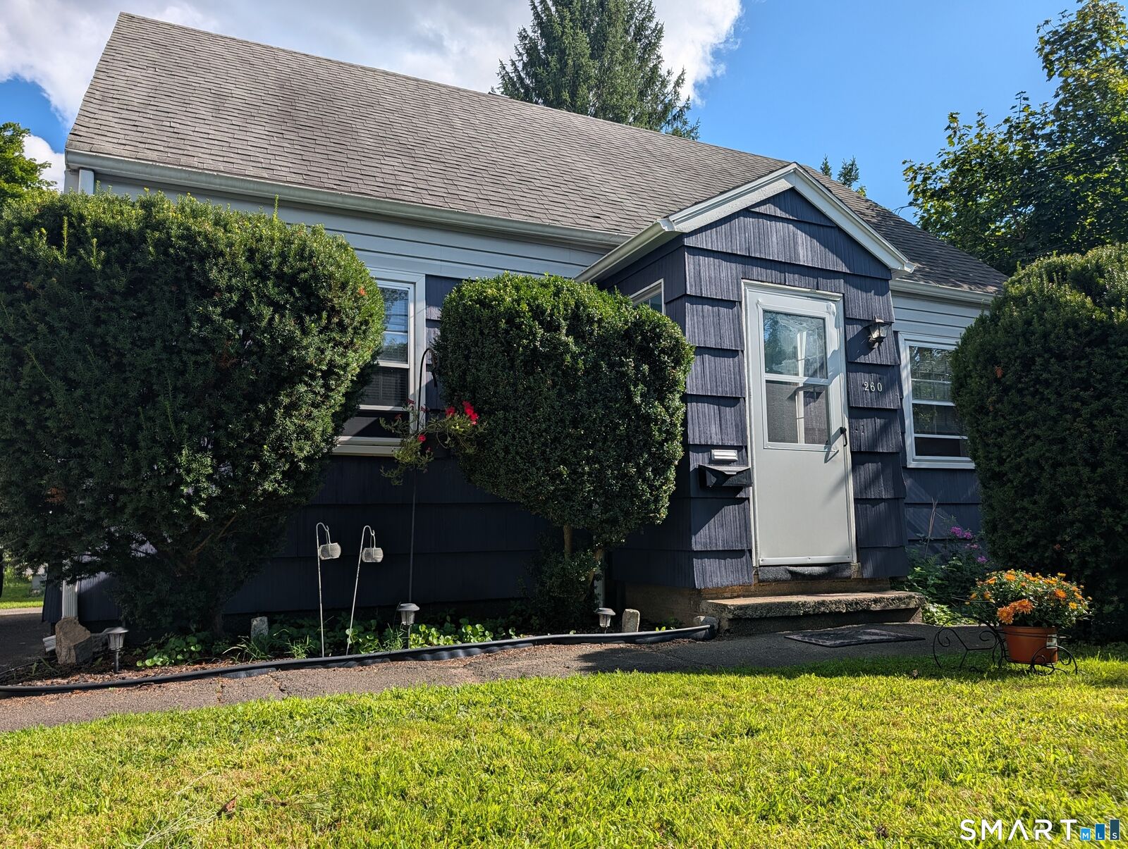 Property Photo: 260 Frost Road CT 06705