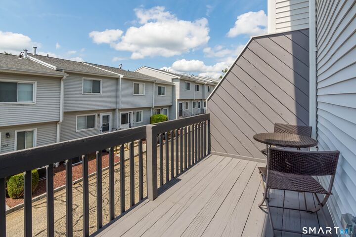 Property Photo:  273 Derby Avenue 305  CT 06418 