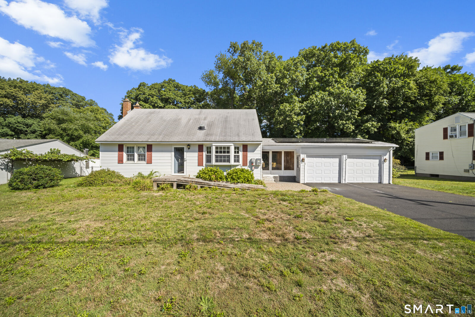 Property Photo:  17 Queen Street  CT 06082 