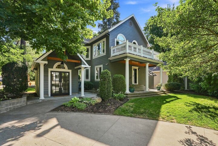Property Photo:  1727 E 16th Ave 1727  E 16th  WA 99203 