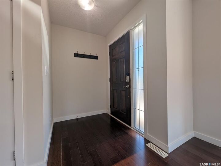 Property Photo:  245 Ashworth Crescent 247  SK S7T 0P2 