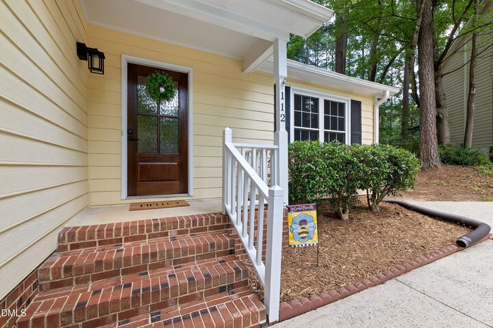 Property Photo:  112 Marshfield Place  NC 27513 