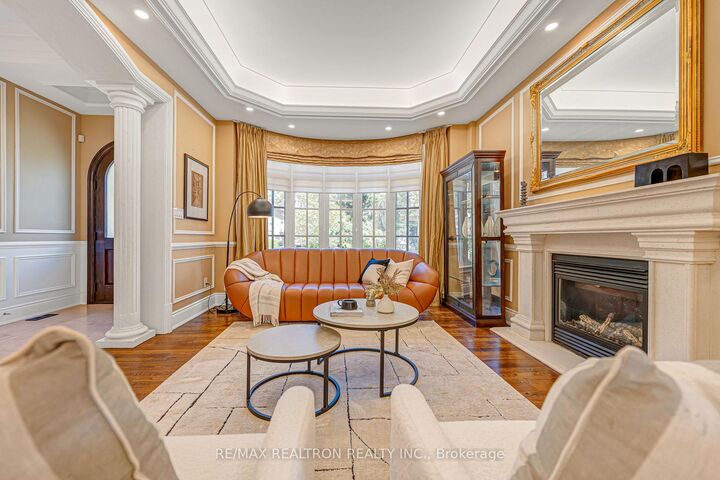Property Photo: 249 Holmes Avenue ON M2N 4M9