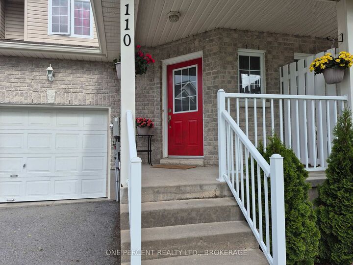 Property Photo: 110 Fireside Court ON K7K 7L8