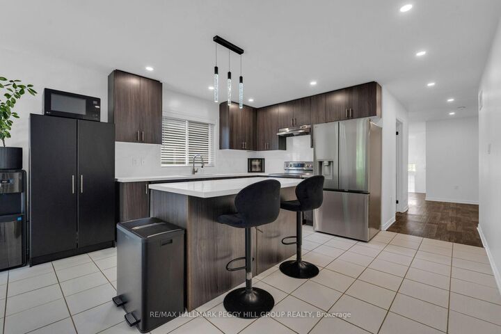 Property Photo: 247 Diana Drive ON L3V 8J8