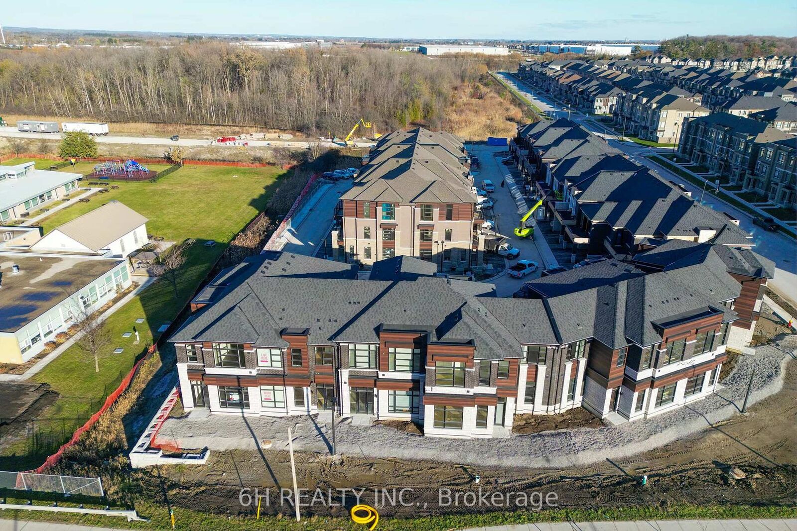 Photo de la propriété: 43 Harold Wilson Lane Lot 8 ON L4S 1N5