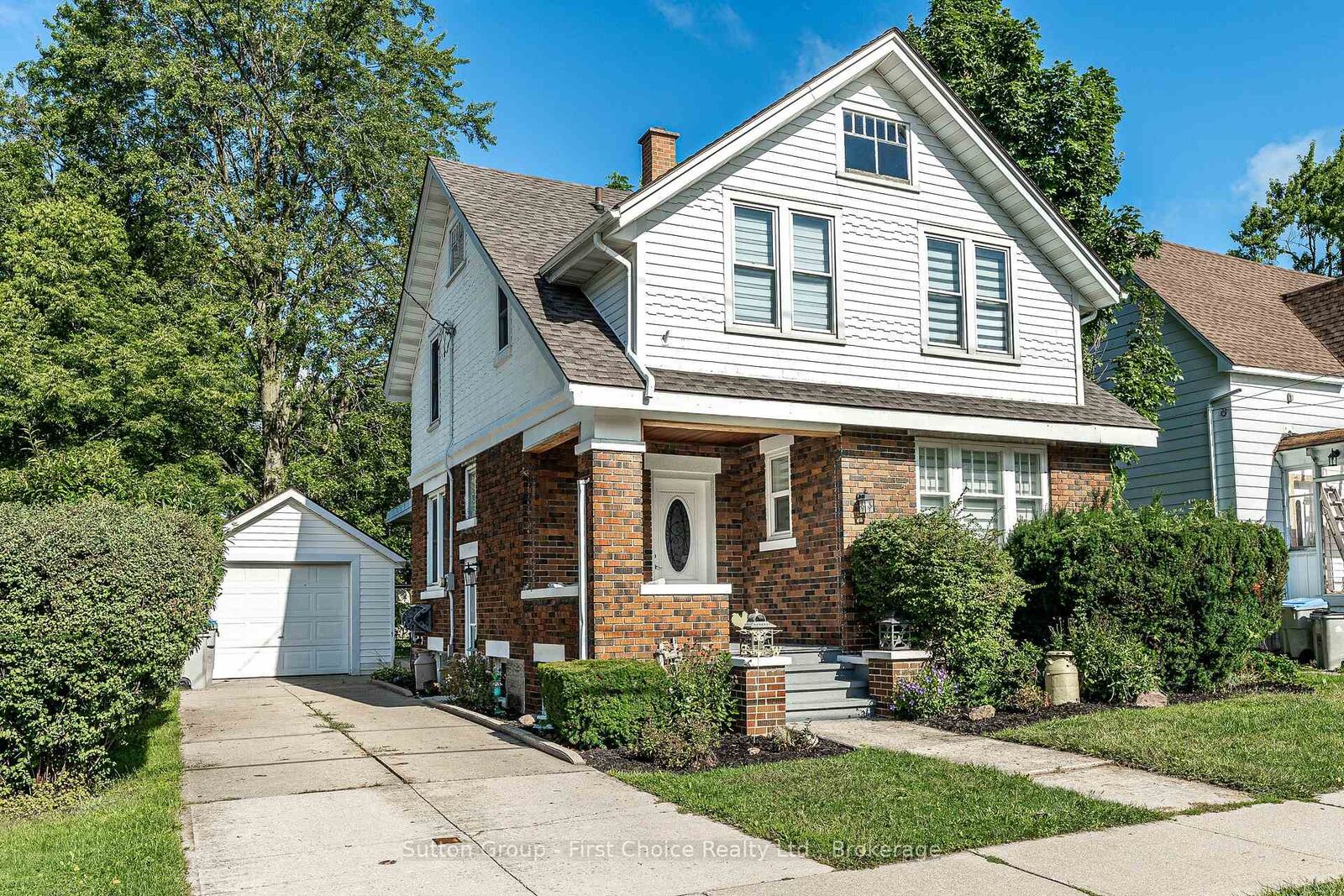 Property Photo:  152 St Andrew Street  ON N0K 1N0 