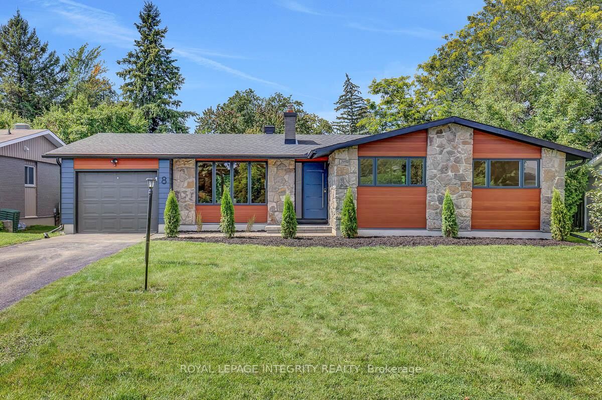 Property Photo: 8 Brian Crescent ON K2H 6X3