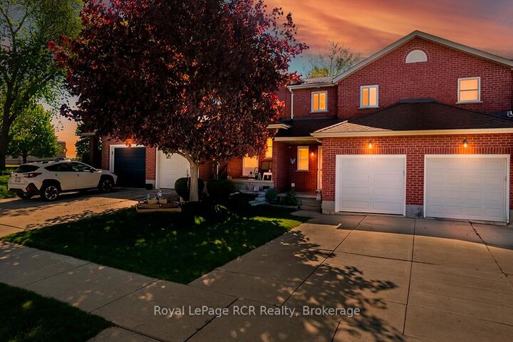 Property Photo:  2512 8th Avenue A N/A E  ON N4K 6W5 