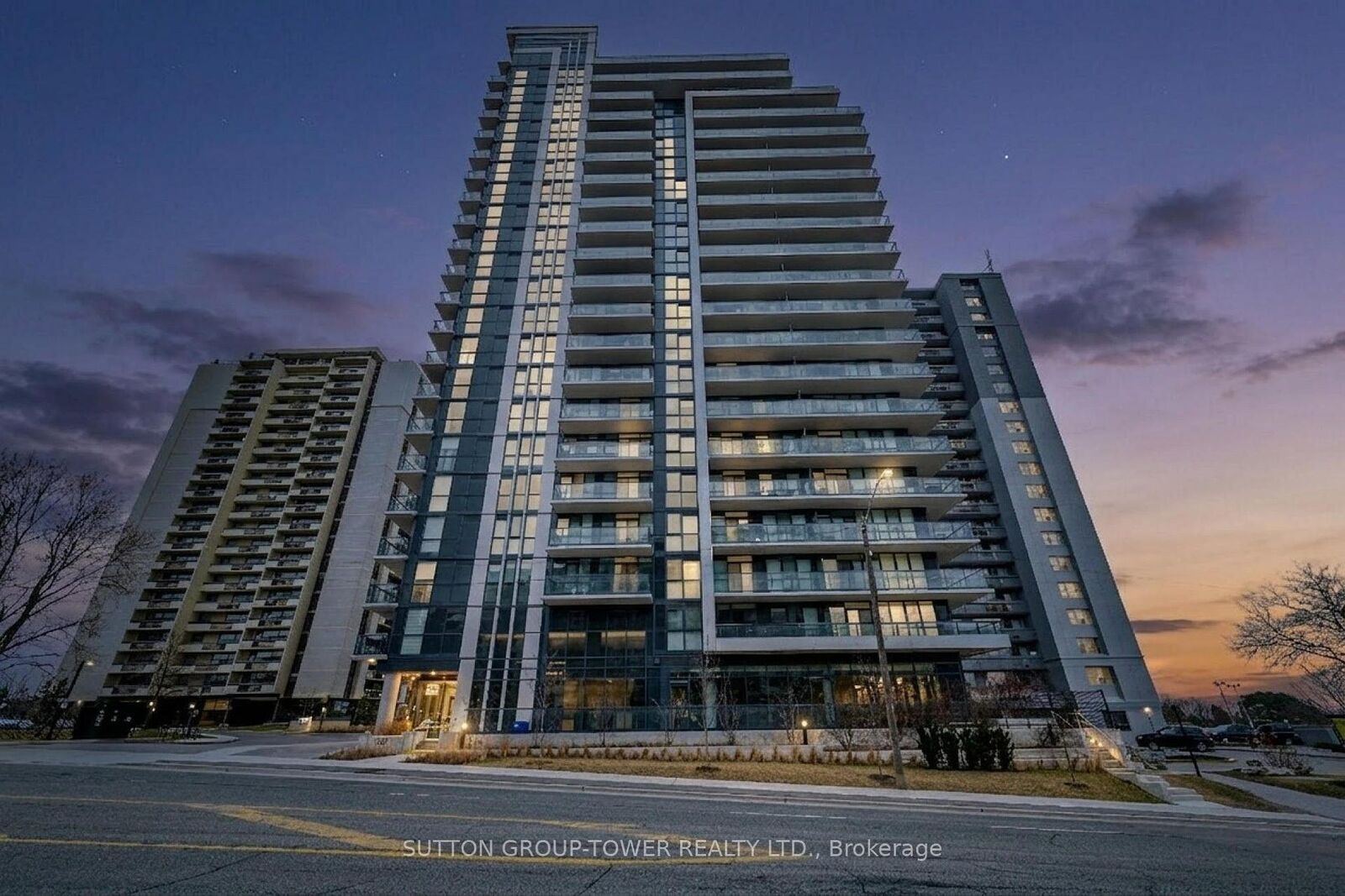 Property Photo:  1461 Lawrence Avenue W 609  ON M6L 0A6 
