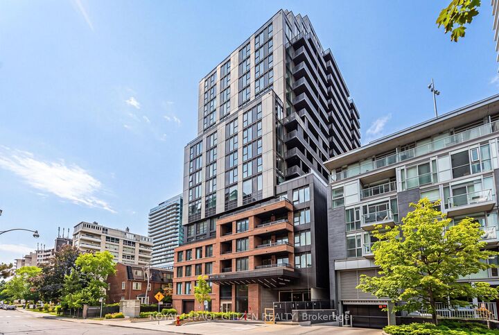 Property Photo:  109 Erskine Avenue 906  ON M4P 0G8 