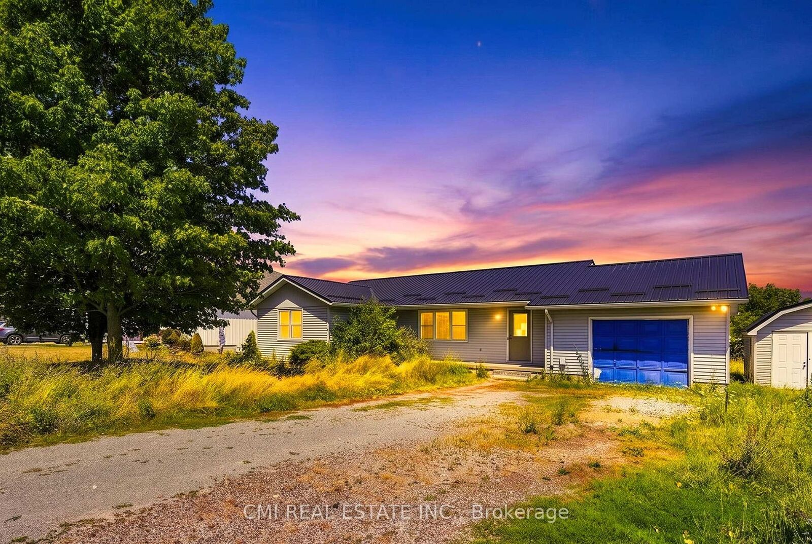 Property Photo:  50 Erie Street N  ON N0A 1P0 