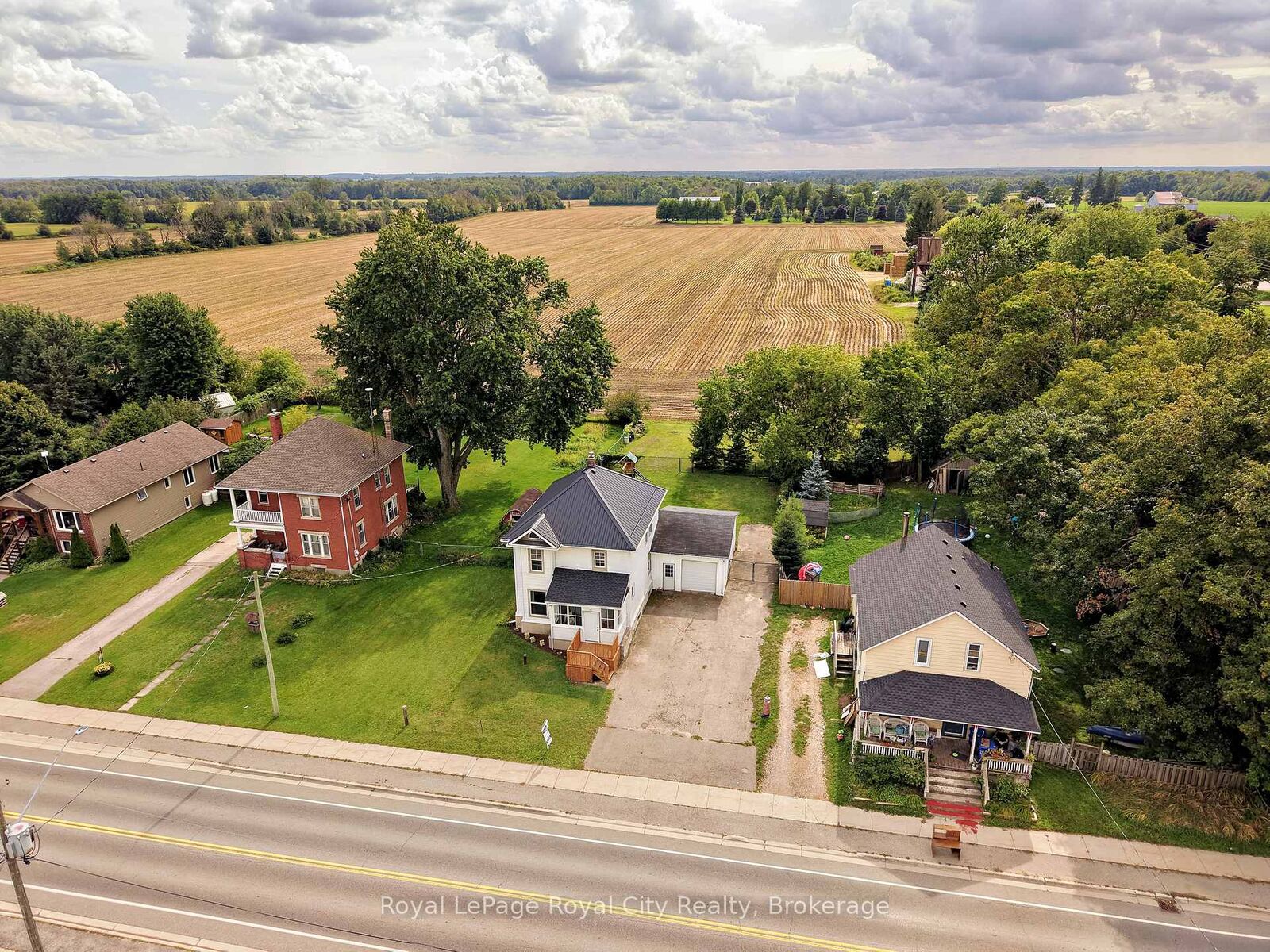 Property Photo:  9116 Highway #6 N/A  ON N0G 2E0 