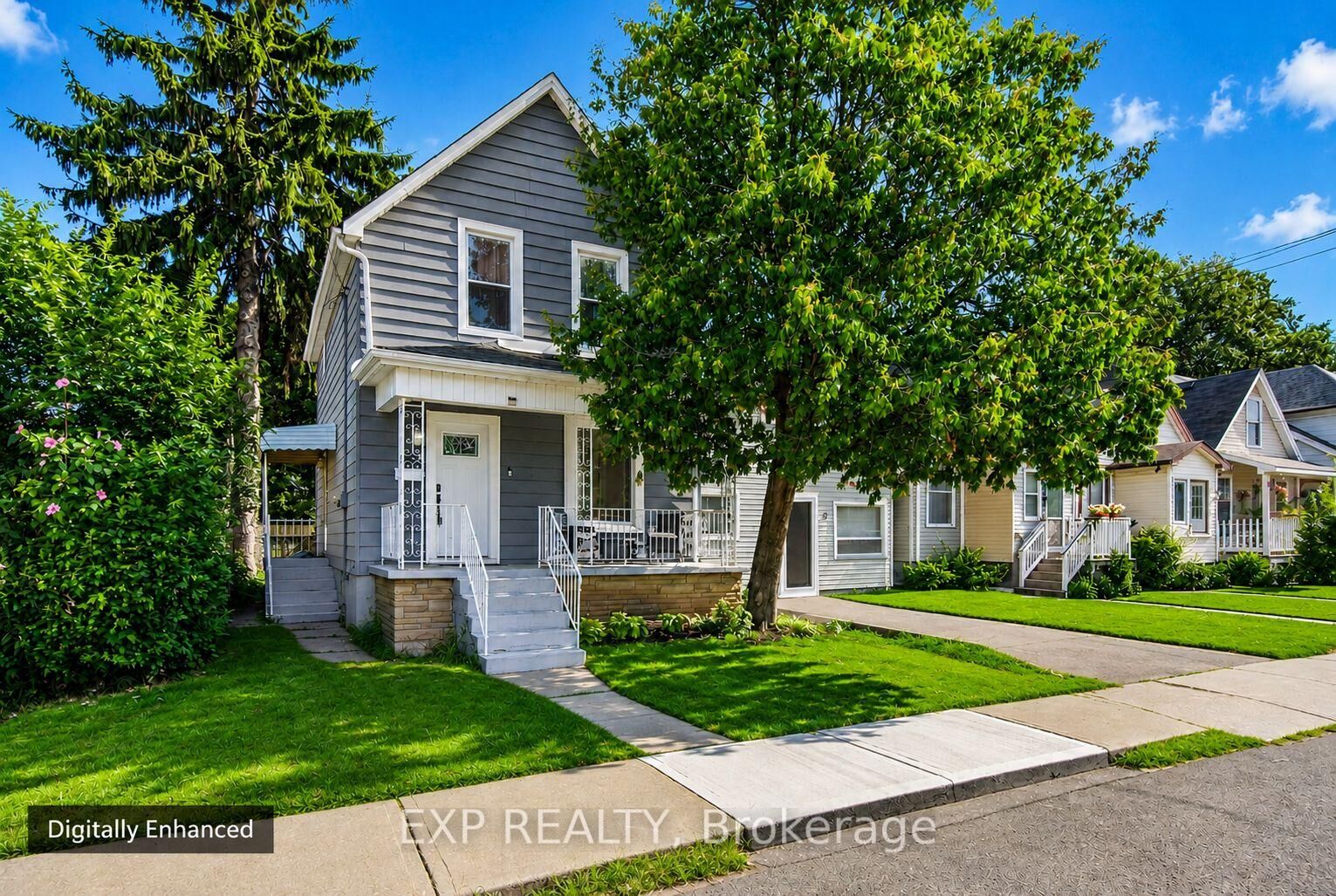 Property Photo:  5 Newlands Avenue  ON L8H 2T4 
