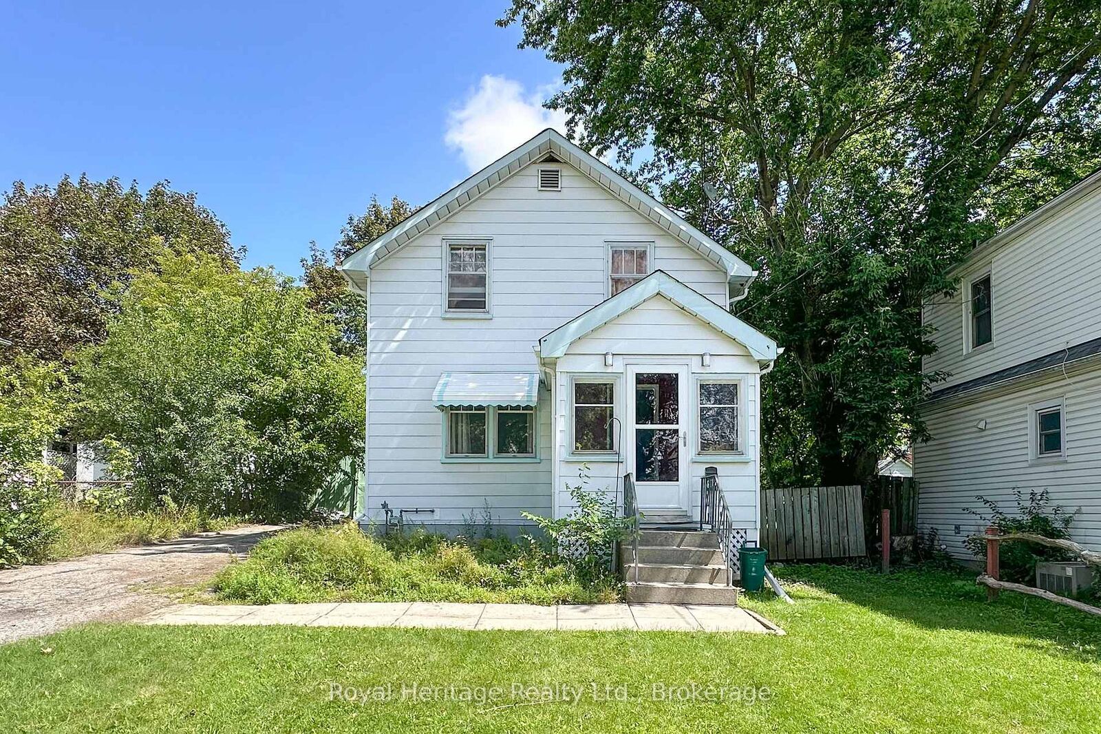 Property Photo: 97 Westmount Street ON L1J 4X2