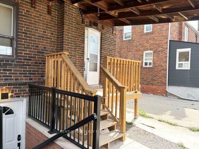 Property Photo:  540 Old Weston Road Main Floor Unit  ON M6N 3B1 
