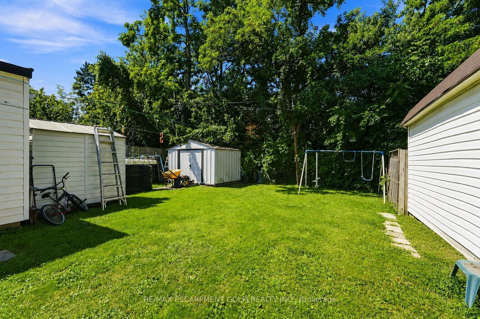 Property Photo:  13 Prestwick Avenue  ON L2P 2E5 