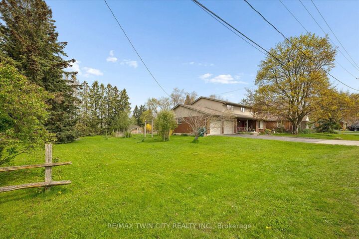 Property Photo:  146 Carson Drive  ON N2B 2Z2 