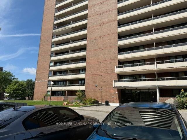 Property Photo: 15 Torrance Road 1811 ON M1J 3K2